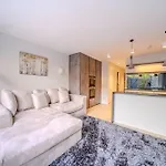 Stunning 1 Bedroom Apartment In The Heart Of London